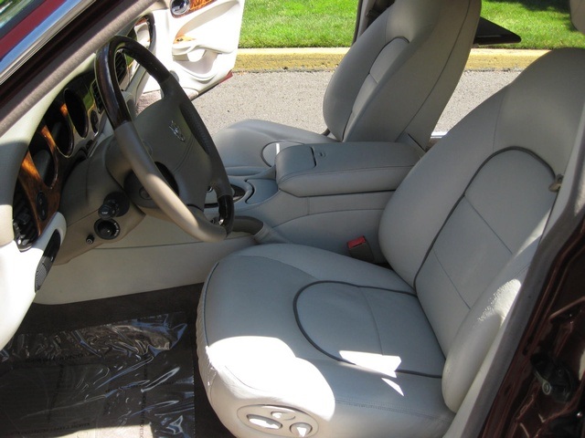 1998 Jaguar XJ8 Vanden Plas-L   - Photo 32 - Portland, OR 97217