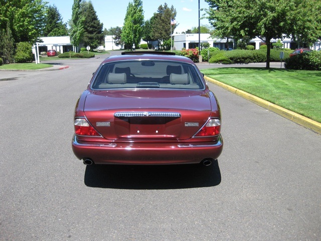 1998 Jaguar XJ8 Vanden Plas-L   - Photo 5 - Portland, OR 97217