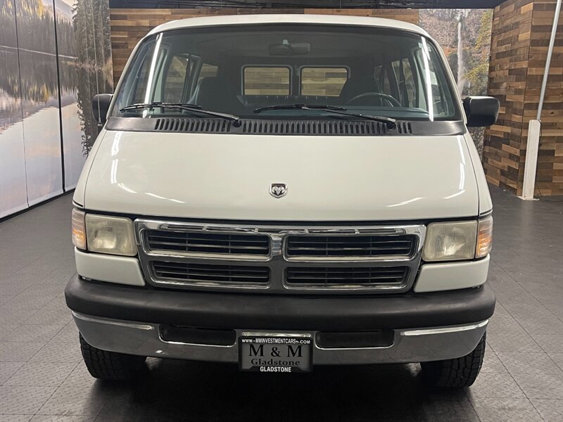 1996 Dodge Power Wagon 2500 12-Passenger VAN / NEW TIRES / 44,000 MILES   - Photo 5 - Gladstone, OR 97027