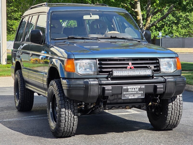 1994 Mitsubishi Montero 4X4 V6 3.0L / 3RD SEATS / FRESH TIMING BELT / LOW MILES / 7-SEATER / NEW TIRES - Photo 2 - Portland, OR 97217