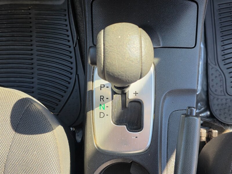 2006 Mitsubishi Outlander LS ALL WHEEL DRIVE / 4-Cyl , 2.4L / Fresh Trade In / Local Car / Clean Title / No Rust - Photo 33 - Portland, OR 97217