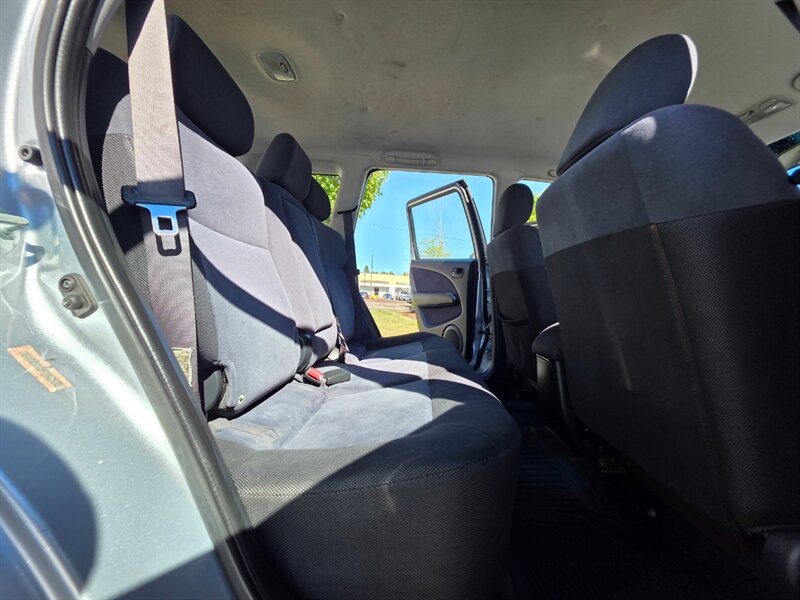 2006 Mitsubishi Outlander LS ALL WHEEL DRIVE / 4-Cyl , 2.4L / Fresh Trade In / Local Car / Clean Title / No Rust - Photo 15 - Portland, OR 97217