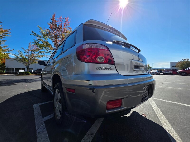 2006 Mitsubishi Outlander LS ALL WHEEL DRIVE / 4-Cyl , 2.4L / Fresh Trade In / Local Car / Clean Title / No Rust - Photo 11 - Portland, OR 97217