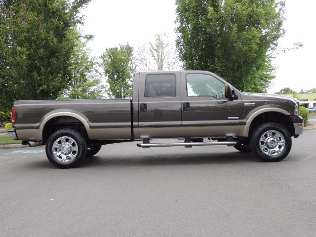 2005 Ford F-350 Super Duty Lariat / 4X4/ DIESEL / Leather / Sunroo   - Photo 4 - Portland, OR 97217