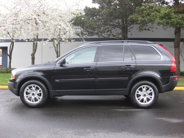 2003 Volvo XC90 T6/AWD/ 3RD Seat / Turbo   - Photo 2 - Portland, OR 97217