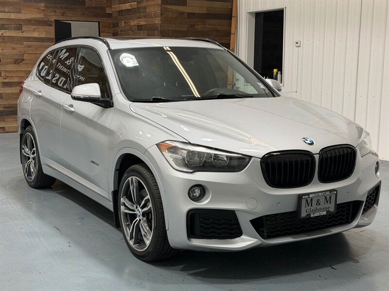 2017 BMW X1 xDrive28i SUV AWD / Pano Sunroof / NEW TIRES  / Leather w. Heated seats / Backup Camera - Photo 2 - Gladstone, OR 97027