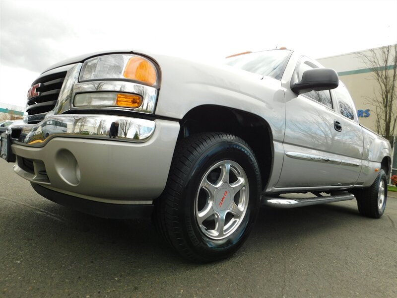 2005 GMC Sierra 1500 SLT 4dr  / 4X4 / QUADRASTEER / LOW LOW MILES   - Photo 11 - Portland, OR 97217