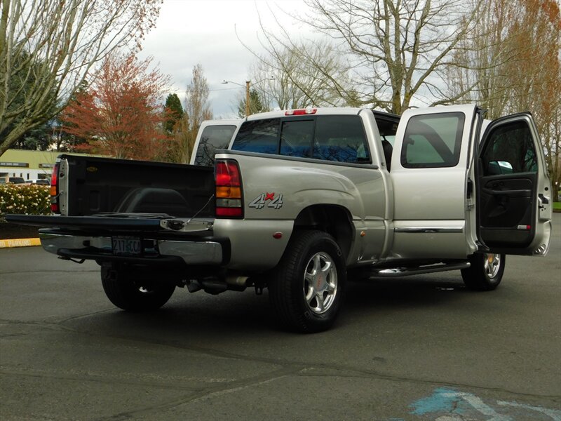 2005 GMC Sierra 1500 SLT 4dr  / 4X4 / QUADRASTEER / LOW LOW MILES   - Photo 31 - Portland, OR 97217