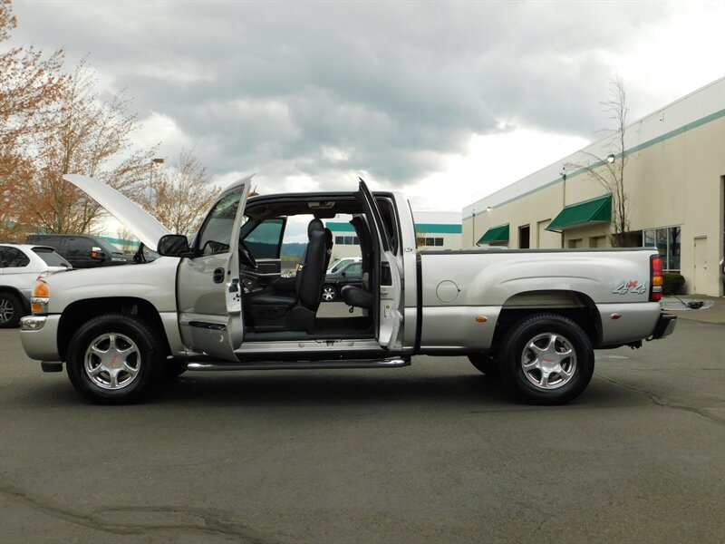 2005 GMC Sierra 1500 SLT 4dr  / 4X4 / QUADRASTEER / LOW LOW MILES   - Photo 5 - Portland, OR 97217