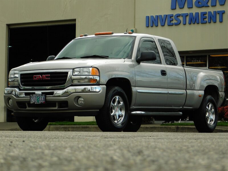 2005 GMC Sierra 1500 SLT 4dr  / 4X4 / QUADRASTEER / LOW LOW MILES   - Photo 28 - Portland, OR 97217