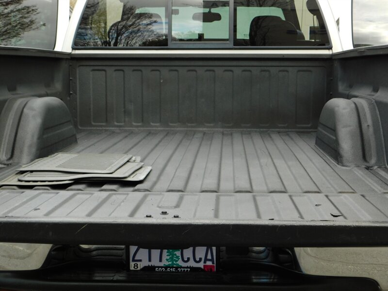 2005 GMC Sierra 1500 SLT 4dr  / 4X4 / QUADRASTEER / LOW LOW MILES   - Photo 22 - Portland, OR 97217