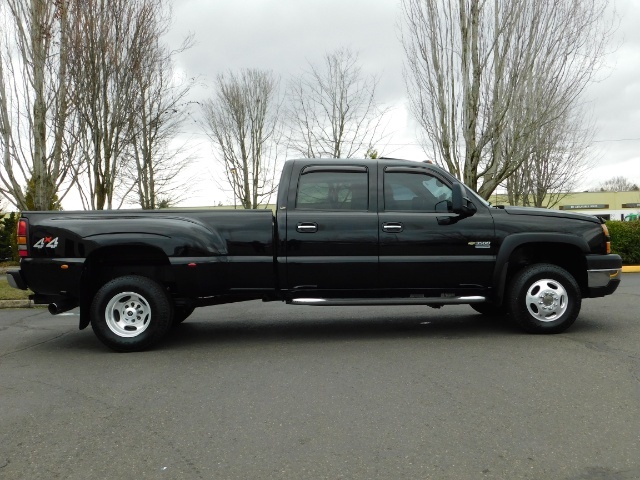 2007 Chevrolet Silverado 3500 Classic LT3 4dr Crew Cab / DUALLY / 4X4 / LBZ MOTOR /CLEAN   - Photo 4 - Portland, OR 97217