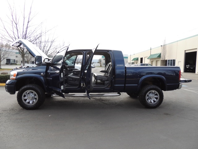 2006 Dodge Ram 3500 Laramie/ Mega Cab/ 4X4 / 5.9L DIESEL/ 6-SPD MANUAL   - Photo 26 - Portland, OR 97217