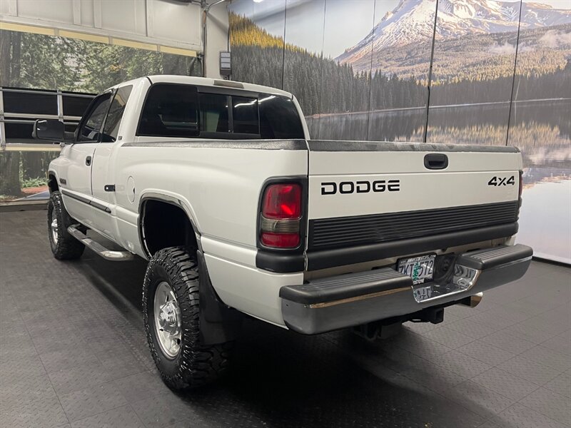 2001 Dodge Ram 2500 SLT 4dr 4X4 / 5.9L C   - Photo 7 - Gladstone, OR 97027