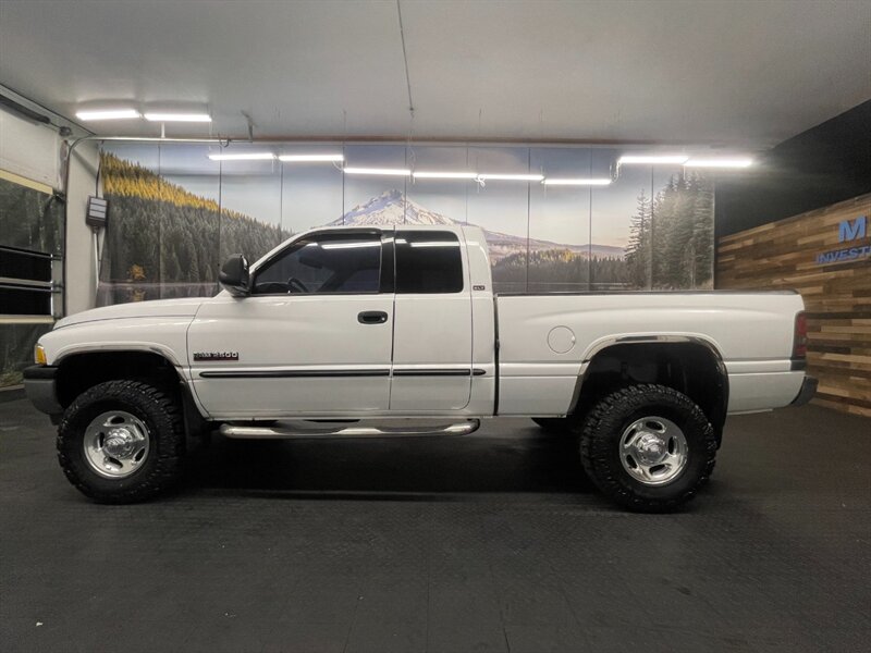 2001 Dodge Ram 2500 SLT 4dr 4X4 / 5.9L C   - Photo 3 - Gladstone, OR 97027