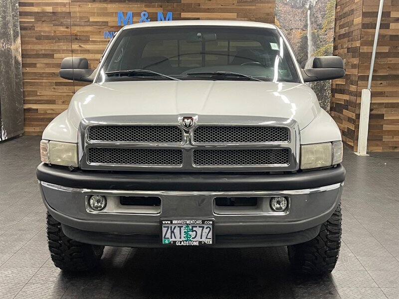 2001 Dodge Ram 2500 SLT 4dr 4X4 / 5.9L C   - Photo 5 - Gladstone, OR 97027