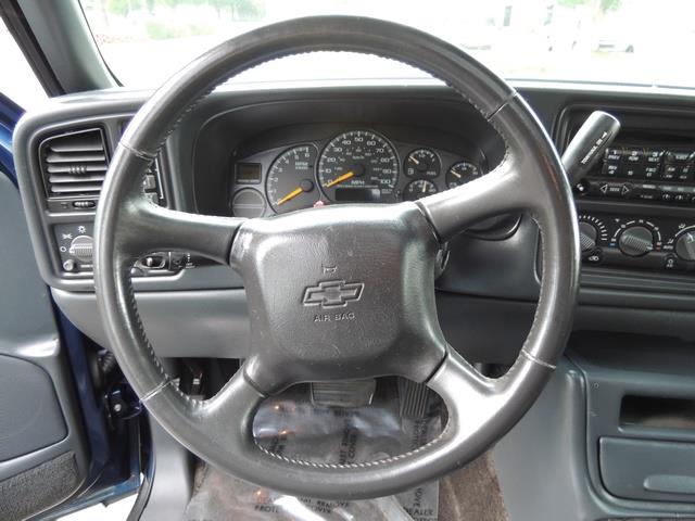 2002 Chevrolet Avalanche 1500 / 4X4 / Leather / Sunroof / LIFTED LIFTED   - Photo 37 - Portland, OR 97217