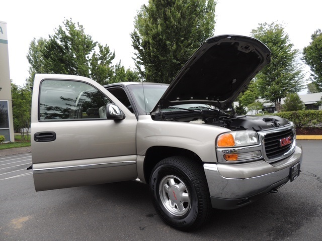 1999 GMC Sierra 1500 SLE / 3-DR/ 4X4 / Leather /5.3L 8Cyl   - Photo 30 - Portland, OR 97217