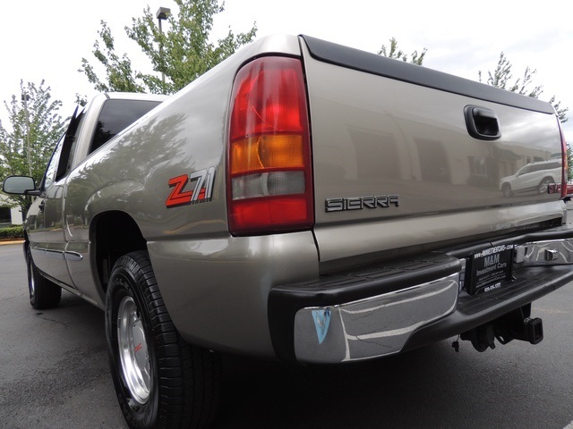 1999 GMC Sierra 1500 SLE / 3-DR/ 4X4 / Leather /5.3L 8Cyl   - Photo 12 - Portland, OR 97217