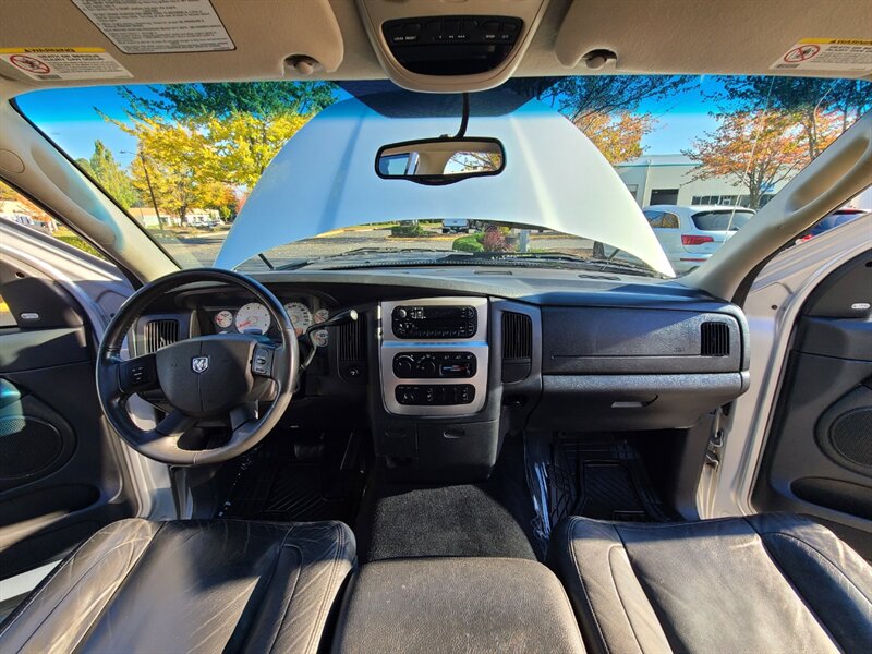 2004 Dodge Ram 2500 LARAMIE SPORT HD / 4X4 / H.O 5.9L CUMMINS DIESEL  / FULLY LOADED / HEATED LEATHER / HIGH OUTPUT / LOCAL - Photo 18 - Portland, OR 97217