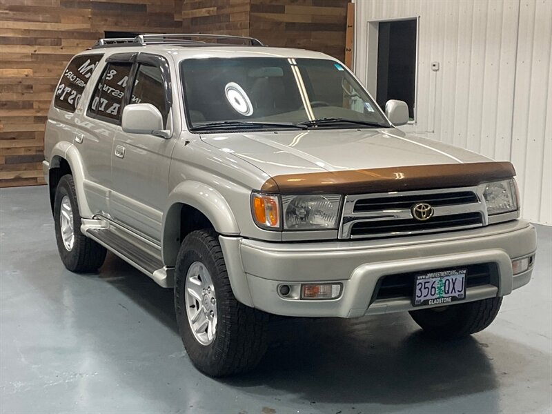 2000 Toyota 4Runner Limited 4X4 Rear Diff Locks / Sunroof/ Leather  / LOCAL OREGON SUV w. ZERO RUST / TIMING BELT SERVICE  ALREADY DONE - Photo 2 - Gladstone, OR 97027