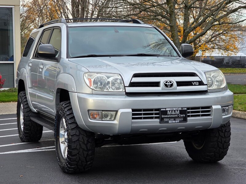 2004 Toyota 4Runner SR5 4X4 / V8 4.7L / DIFF LOCK  / BRAND NEW TIMING BELT & WATER PUMP  / BRAND NEW LIFT & TIRES / THIRD ROW SEAT / SERVICE RECORDS - Photo 2 - Portland, OR 97217