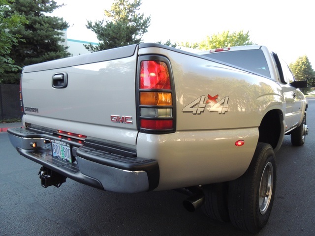 2005 GMC Sierra 3500 SLE/4X4 / 8.1Liter 8Cyl / Dually / 1-Owner   - Photo 35 - Portland, OR 97217