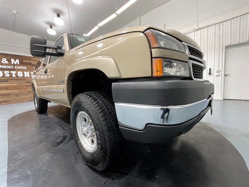 2006 Chevrolet Silverado 2500 LT 4X4 / 6.0L V8 / LOCAL TRUCK / 71,000 MILES  / ZERO RUST - Photo 48 - Gladstone, OR 97027