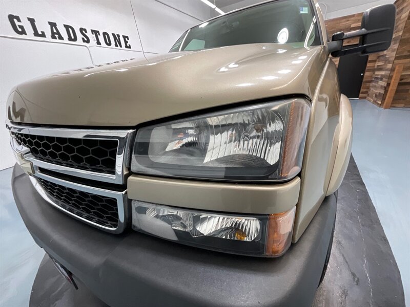 2006 Chevrolet Silverado 2500 LT 4X4 / 6.0L V8 / LOCAL TRUCK / 71,000 MILES  / ZERO RUST - Photo 26 - Gladstone, OR 97027