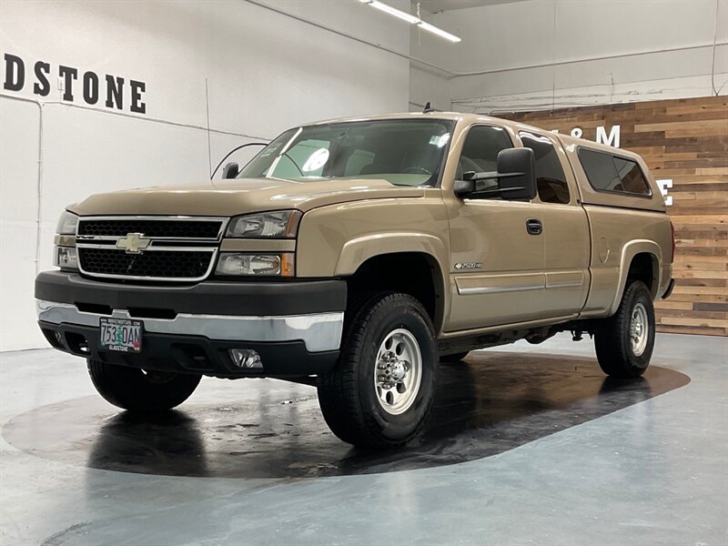 2006 Chevrolet Silverado 2500 LT 4X4 / 6.0L V8 / LOCAL TRUCK / 71,000 MILES  / ZERO RUST - Photo 55 - Gladstone, OR 97027