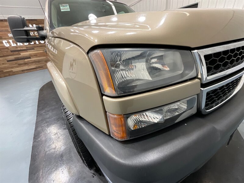 2006 Chevrolet Silverado 2500 LT 4X4 / 6.0L V8 / LOCAL TRUCK / 71,000 MILES  / ZERO RUST - Photo 27 - Gladstone, OR 97027