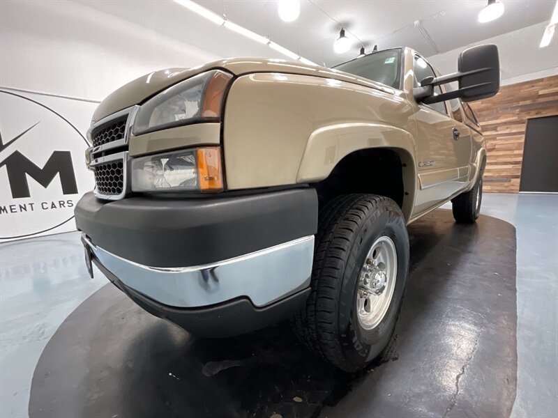 2006 Chevrolet Silverado 2500 LT 4X4 / 6.0L V8 / LOCAL TRUCK / 71,000 MILES  / ZERO RUST - Photo 47 - Gladstone, OR 97027