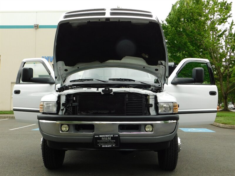 2000 Dodge Ram 3500 Dually 4X4 5.9L Cummins Diesel / MANUAL TRANNY   - Photo 30 - Portland, OR 97217