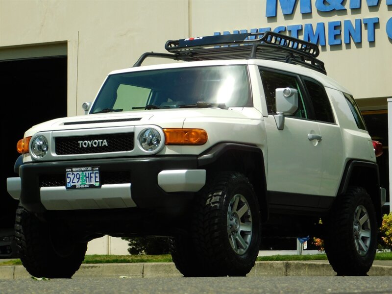 2014 Toyota FJ Cruiser Sport Utility 4X4/1-OWNER / LIFTED / LOW LOW MILES   - Photo 42 - Portland, OR 97217