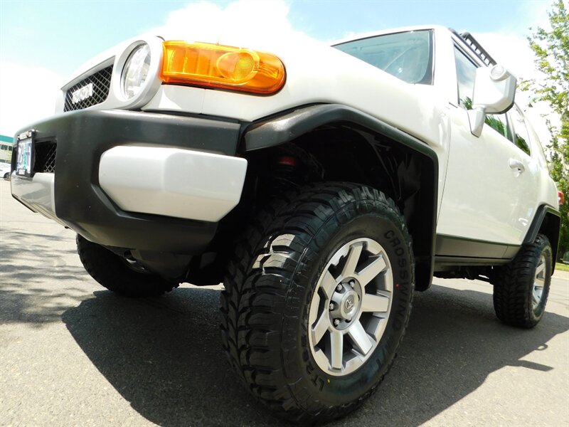 2014 Toyota FJ Cruiser Sport Utility 4X4/1-OWNER / LIFTED / LOW LOW MILES   - Photo 9 - Portland, OR 97217