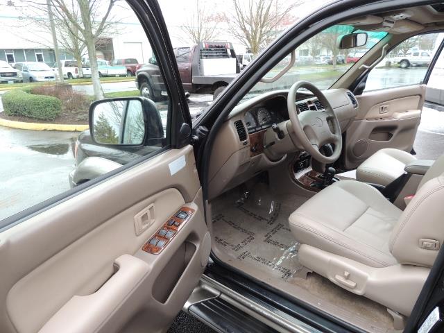 1999 Toyota 4Runner Limited 4WD / V6 / Leather / DIFF LOCK / LIFTED !!   - Photo 13 - Portland, OR 97217