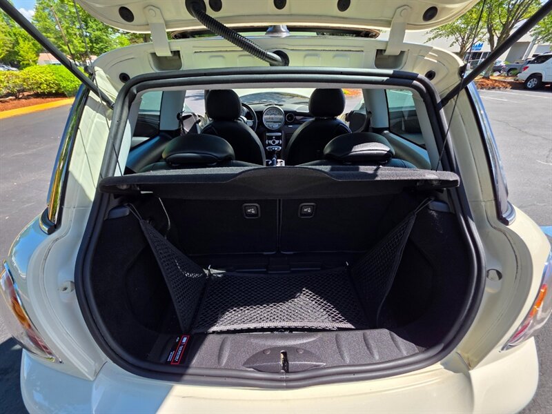 2008 MINI Cooper 1.6L / 6 SPEED MANUAL / BRAND NEW CLUTCH / LEATHER / LEATHER / PANORAMIC / ALWAYS SERVICED AT MINI DEALERSHIP / 1 OWNER / 87K MILES ONLY!!! - Photo 43 - Portland, OR 97217