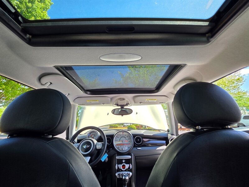 2008 MINI Cooper 1.6L / 6 SPEED MANUAL / BRAND NEW CLUTCH / LEATHER / LEATHER / PANORAMIC / ALWAYS SERVICED AT MINI DEALERSHIP / 1 OWNER / 87K MILES ONLY!!! - Photo 40 - Portland, OR 97217