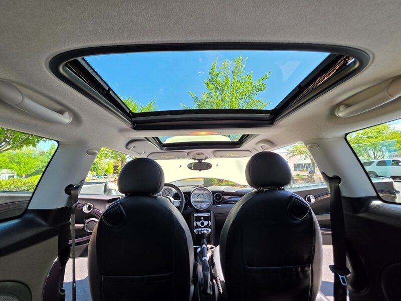2008 MINI Cooper 1.6L / 6 SPEED MANUAL / BRAND NEW CLUTCH / LEATHER / LEATHER / PANORAMIC / ALWAYS SERVICED AT MINI DEALERSHIP / 1 OWNER / 87K MILES ONLY!!! - Photo 39 - Portland, OR 97217