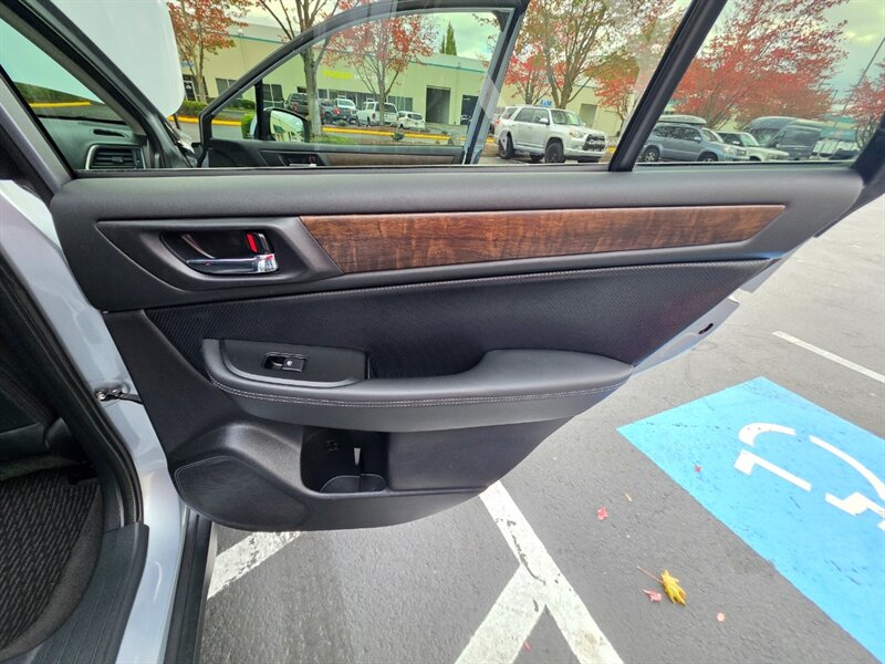 2016 Subaru Outback 3.6R Limited 6-Cyl  AWD / LOADED / 1-OWNER / 67K m  / Eye Sight / Blind Spot / Leather / Sunroof / Records - Photo 46 - Portland, OR 97217
