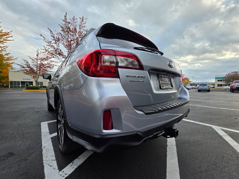 2016 Subaru Outback 3.6R Limited 6-Cyl  AWD / LOADED / 1-OWNER / 67K m  / Eye Sight / Blind Spot / Leather / Sunroof / Records - Photo 11 - Portland, OR 97217