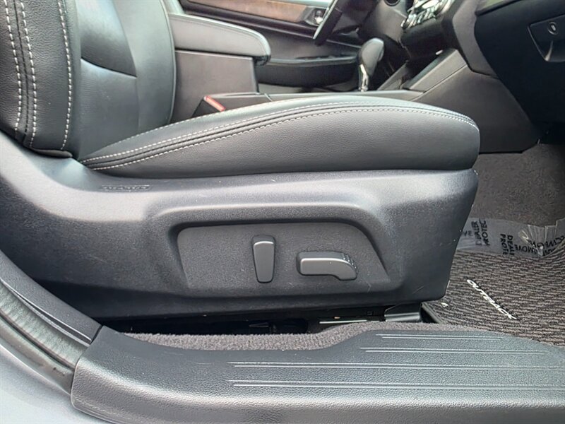 2016 Subaru Outback 3.6R Limited 6-Cyl  AWD / LOADED / 1-OWNER / 67K m  / Eye Sight / Blind Spot / Leather / Sunroof / Records - Photo 28 - Portland, OR 97217