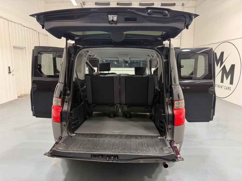 2004 Honda Element DX Sport Utility 2.4L AWD / MANUAL / NEW TIRES / LOCAL NO RUST / ONLY 109K MILES - Photo 9 - Gladstone, OR 97027
