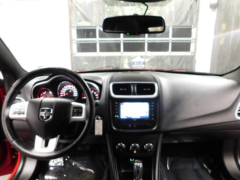 2013 Dodge Avenger SXT Sedan / Navigati   - Photo 29 - Gladstone, OR 97027