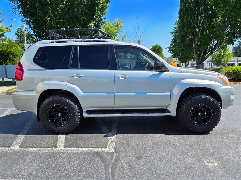 2004 Lexus GX 470 4X4 V8 DVD / LIFT KIT Service Records 1-OWNER 8-passenger NEW TIRES - Photo 4 - Portland, OR 97217