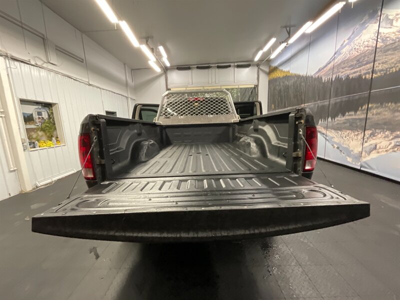 2014 RAM 2500 Tradesman Crew Cab 4X4 / 6.7L DIESEL / 6-SPEED  LOCAL OREGON TRUCK / RUST FREE / LIFTED w/ BILSTEIN SHOCKS / HEADACHE RACK / SHARP SHARP!! - Photo 16 - Gladstone, OR 97027