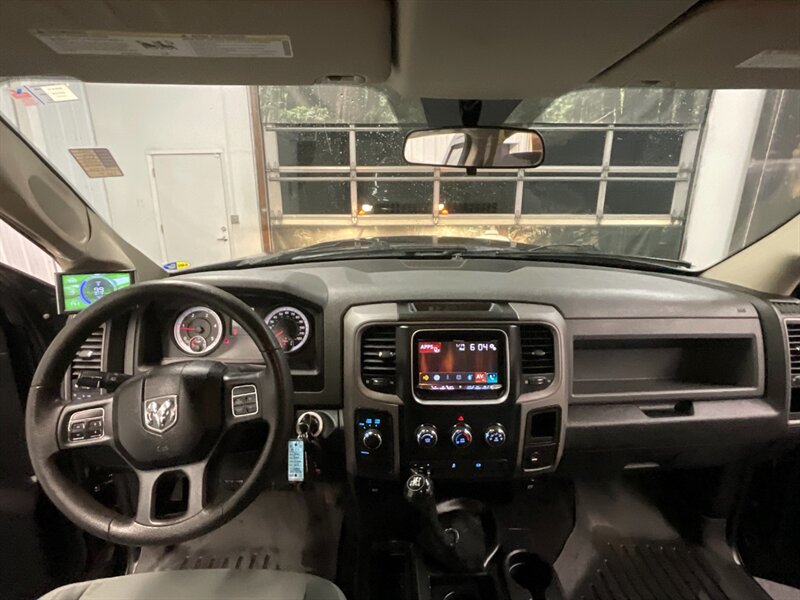 2014 RAM 2500 Tradesman Crew Cab 4X4 / 6.7L DIESEL / 6-SPEED  LOCAL OREGON TRUCK / RUST FREE / LIFTED w/ BILSTEIN SHOCKS / HEADACHE RACK / SHARP SHARP!! - Photo 33 - Gladstone, OR 97027