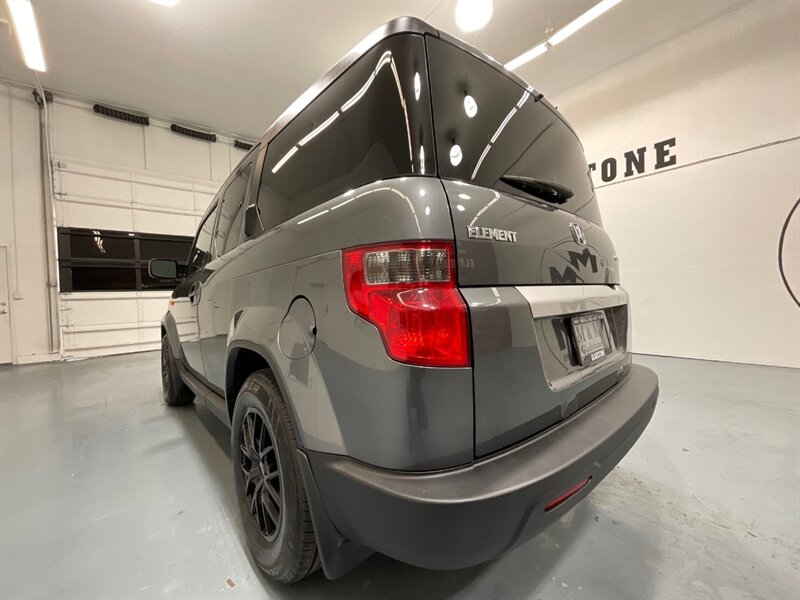 2011 Honda Element LX AWD / NEW WHEELS & TIRES / ZERO RUST / LOCAL SUV - Photo 30 - Gladstone, OR 97027
