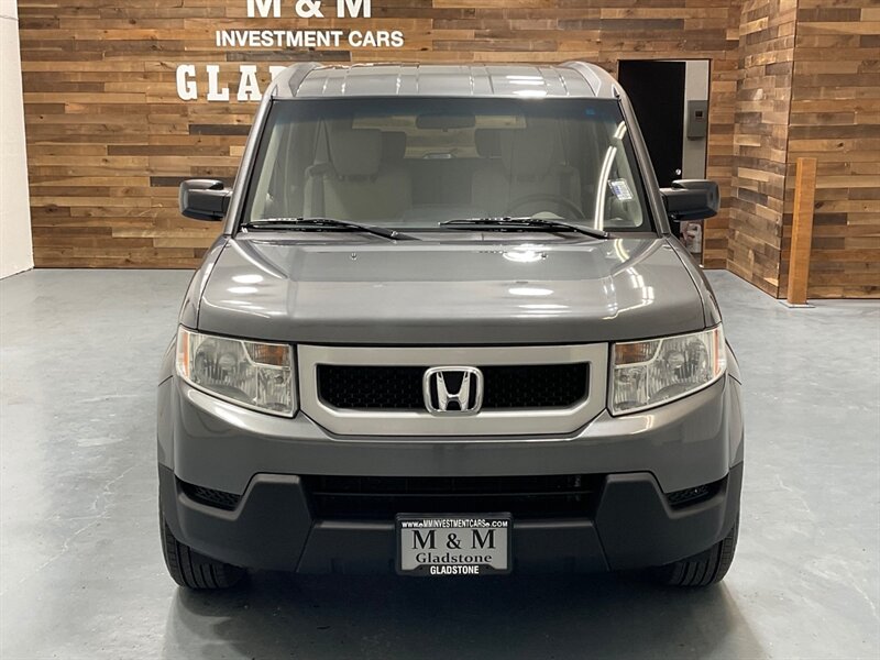 2011 Honda Element LX AWD / NEW WHEELS & TIRES / ZERO RUST / LOCAL SUV - Photo 5 - Gladstone, OR 97027