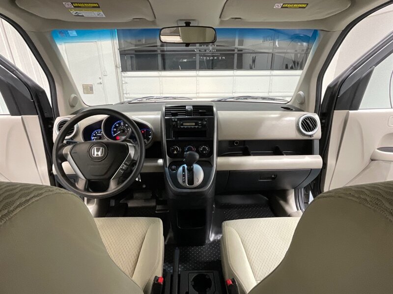 2011 Honda Element LX AWD / NEW WHEELS & TIRES / ZERO RUST / LOCAL SUV - Photo 38 - Gladstone, OR 97027